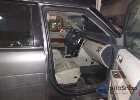 2009 Ford Flex Limited z USA, uszkodzony, nr VIN 2FMDK53C59BA26230